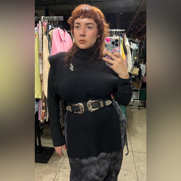 🟠 144B. Turtle Neck Side Slit Knit Pancho - Black - Picture 12 of 15